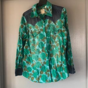 Roper Teal and Navy Floral Blouse w/ Pearl Snaps